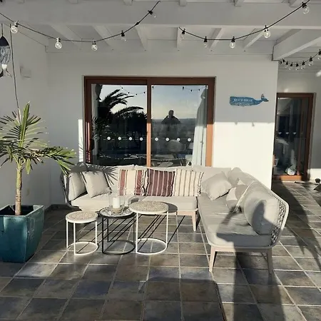 Mesmerising In Apartment