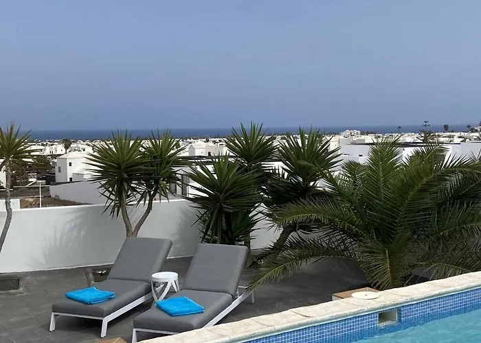 Mesmerising In Apartment *